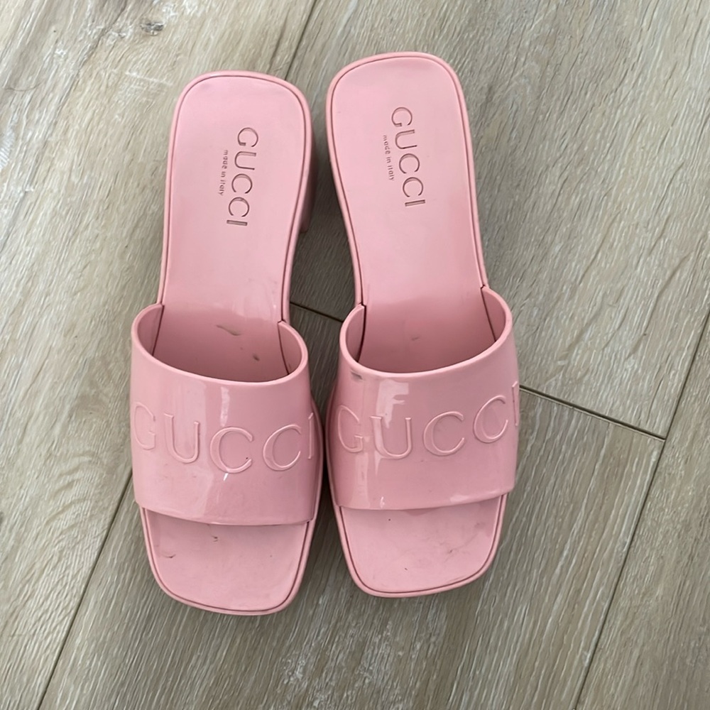 Pink Gucci rubber platform size 5